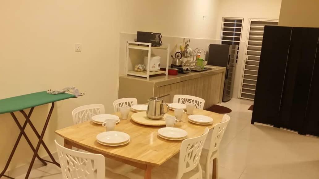 Tropicana Home Concept @ Wabest, Klia Sepang Buitenkant foto